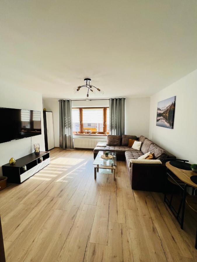 Apartament Kolejowa 7 Apartment Nowy Targ Bagian luar foto